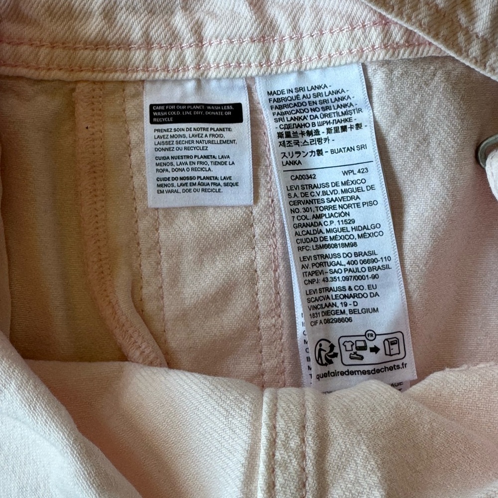 Levi’s Women’s Vintage-Inspired Shortalls Pink Size M NWT - Picture 4 of 5